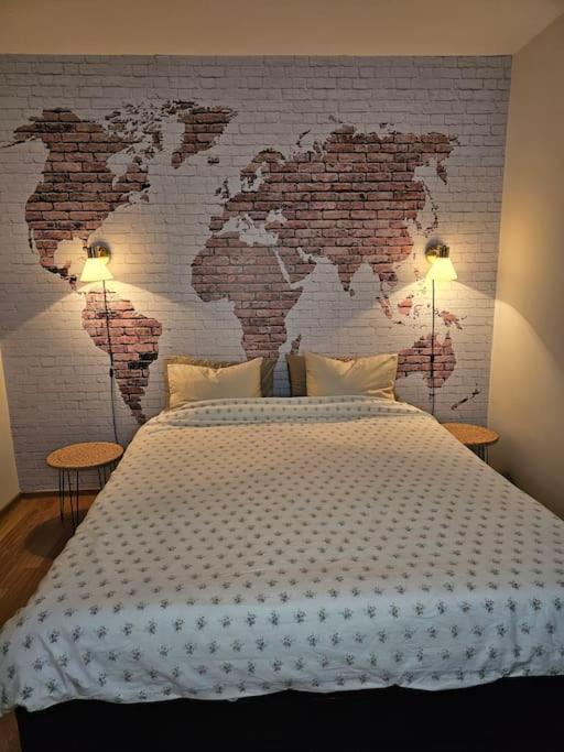 Grandpa Vojin'S Cozy Corner Apartment Subotica Bagian luar foto