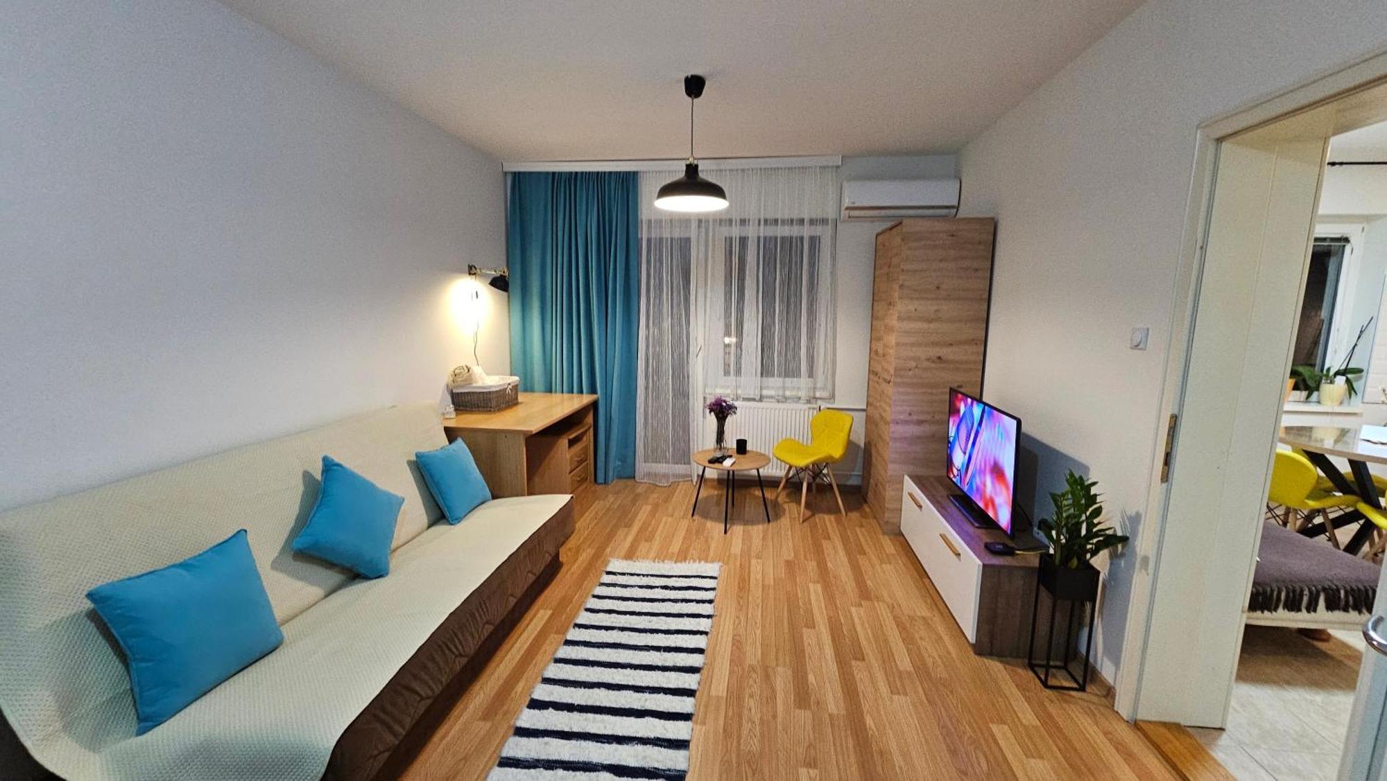 Grandpa Vojin'S Cozy Corner Apartment Subotica Bagian luar foto